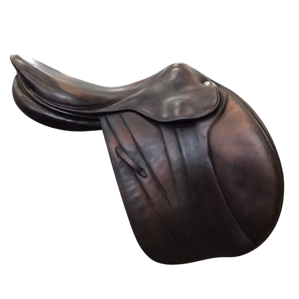 17" Butet Premium Half-Deep Medium Used Hunter/Jumper Saddle - H