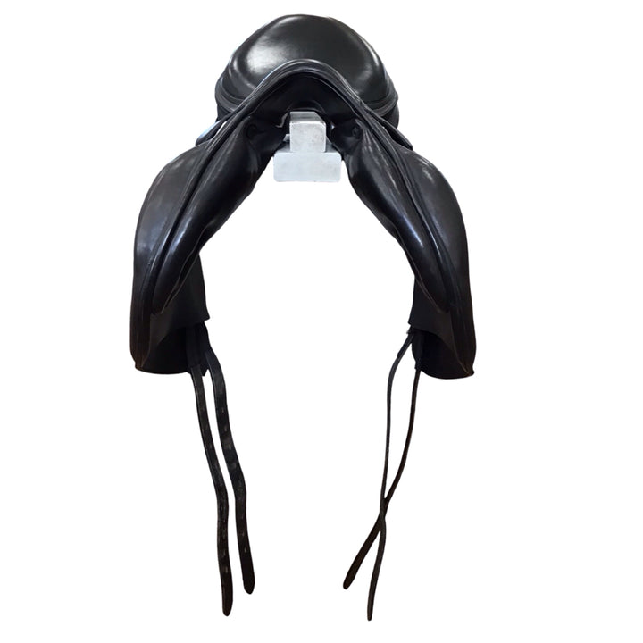 16" Amerigo Vega Medium Used Childs Hunter/Jumper Saddle - H