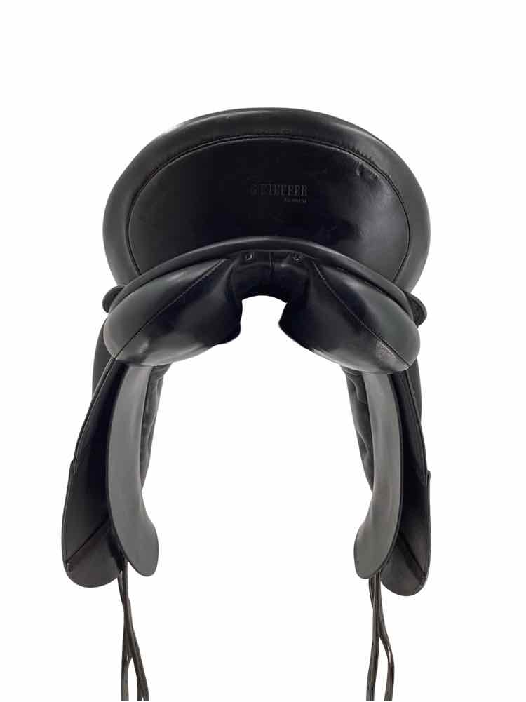 17.5" Kieffer used dressage saddle B