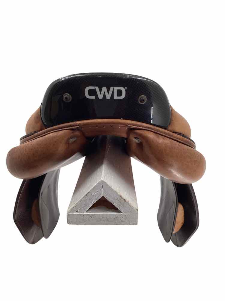 17" CWD 2G used close contact saddle