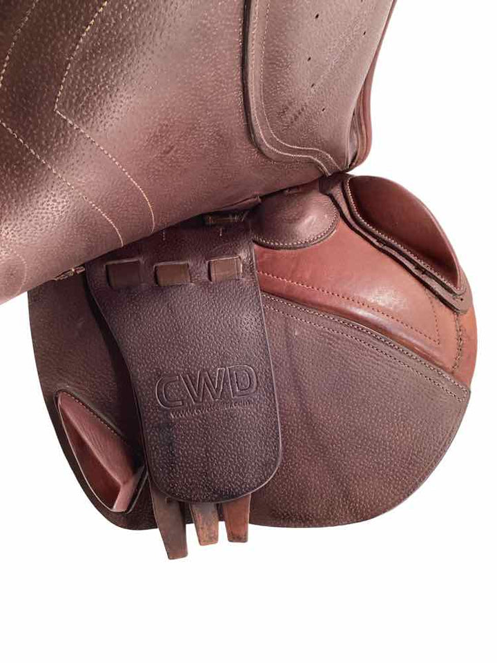 18" CWD SEO2 used close contact saddle B