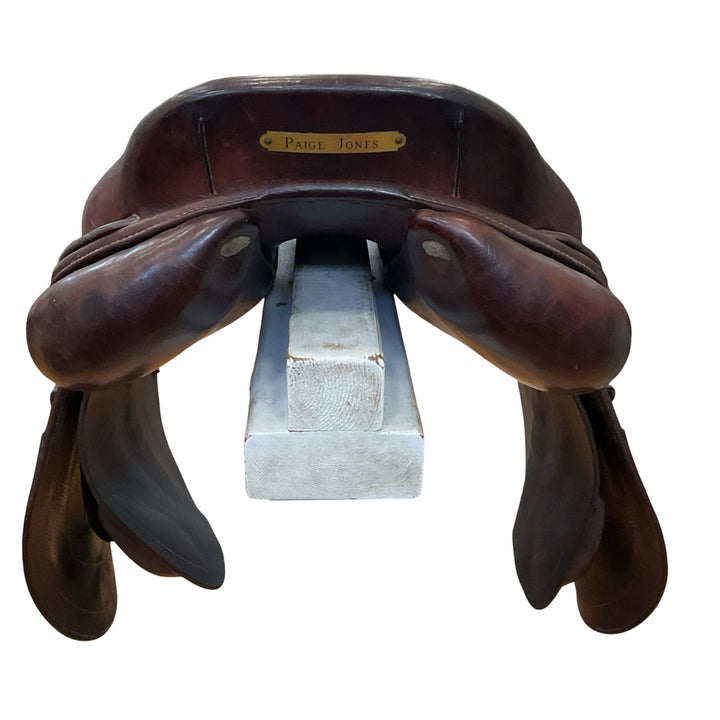 17" CWD SE01 Medium Used Hunter/Jumper Saddle - H