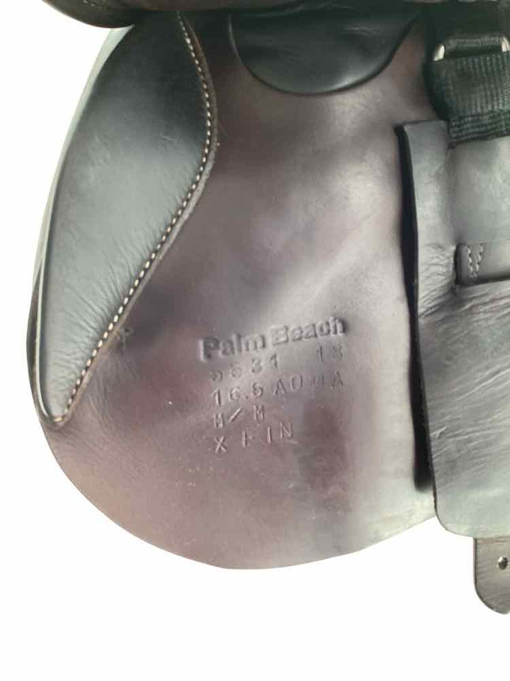 16.5' Voltaire used close contact saddle B