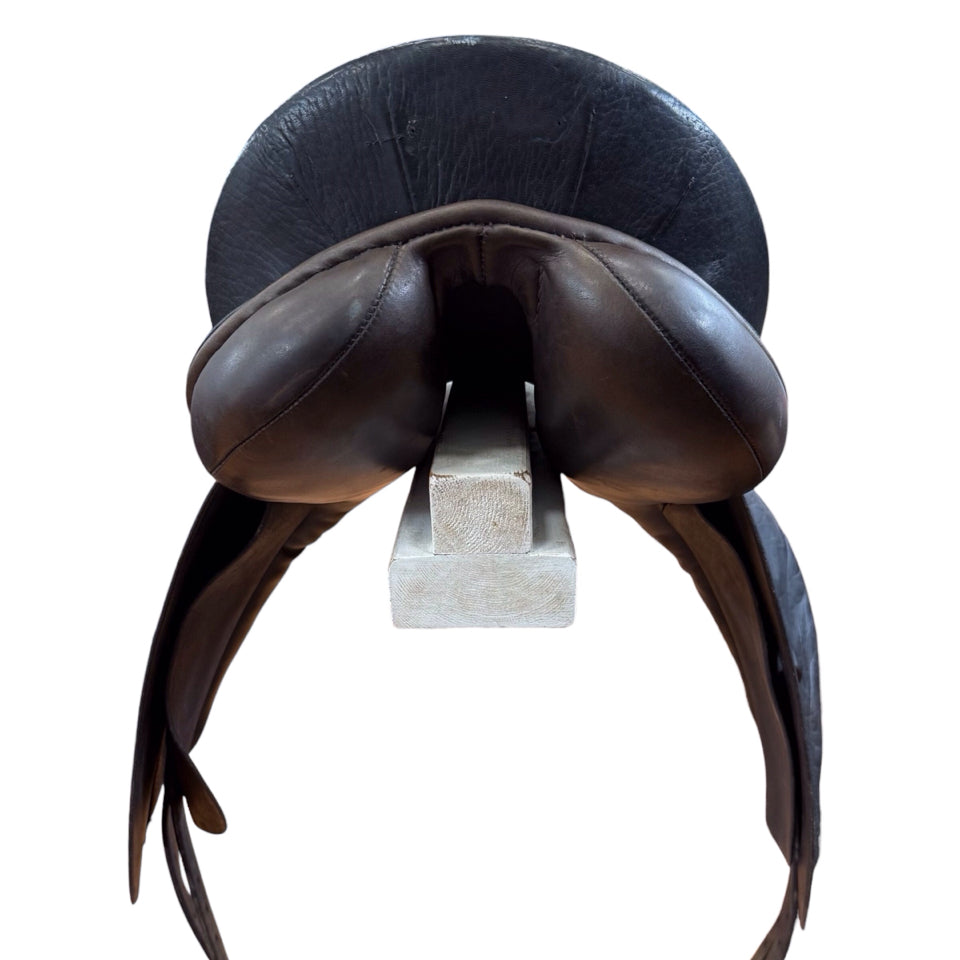 17.5" Centaur Wide Used Dressage Saddle - H