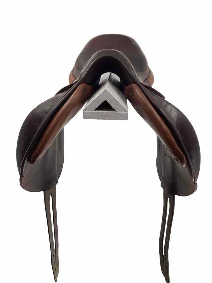 16.5" Devoucoux used mono flap saddle