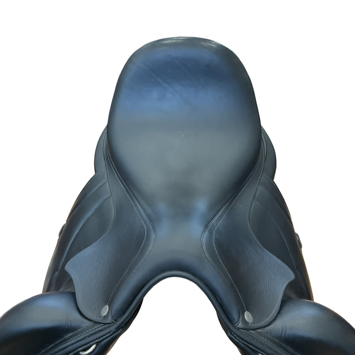 17" Antares Cadence Wide Used Dressage Saddle