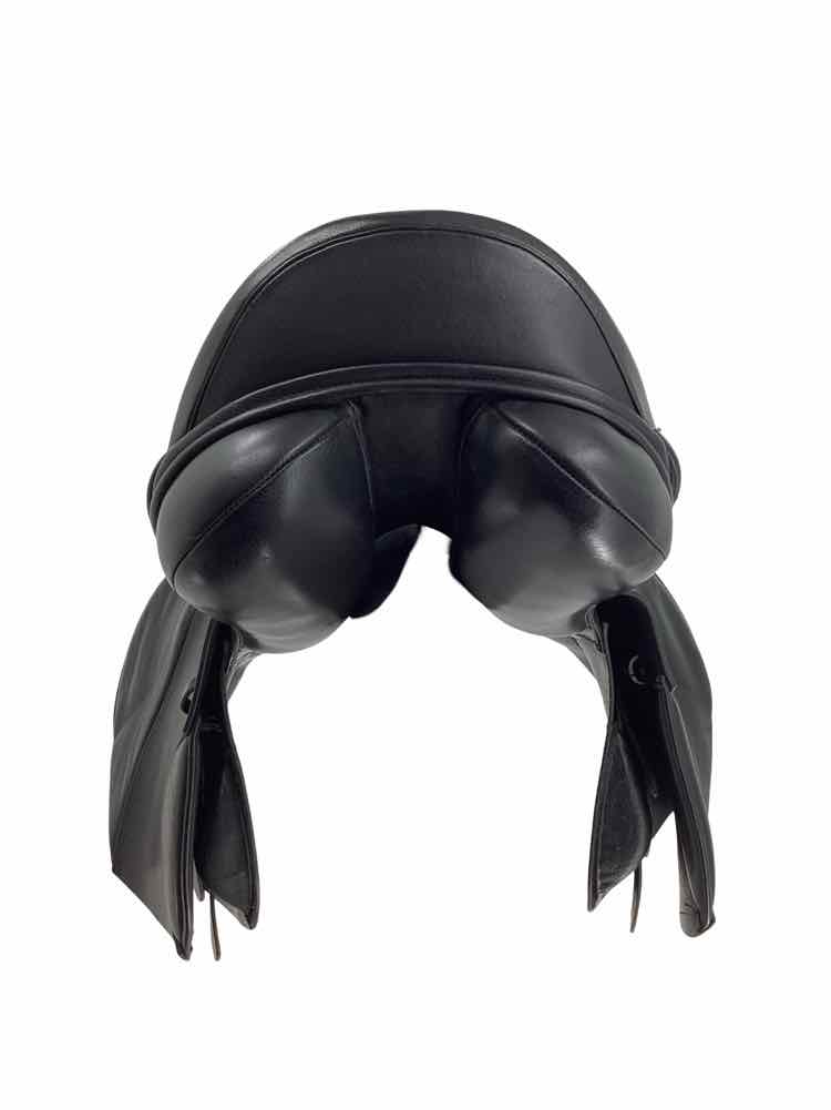 18" Kent Masters used all purpose saddle B
