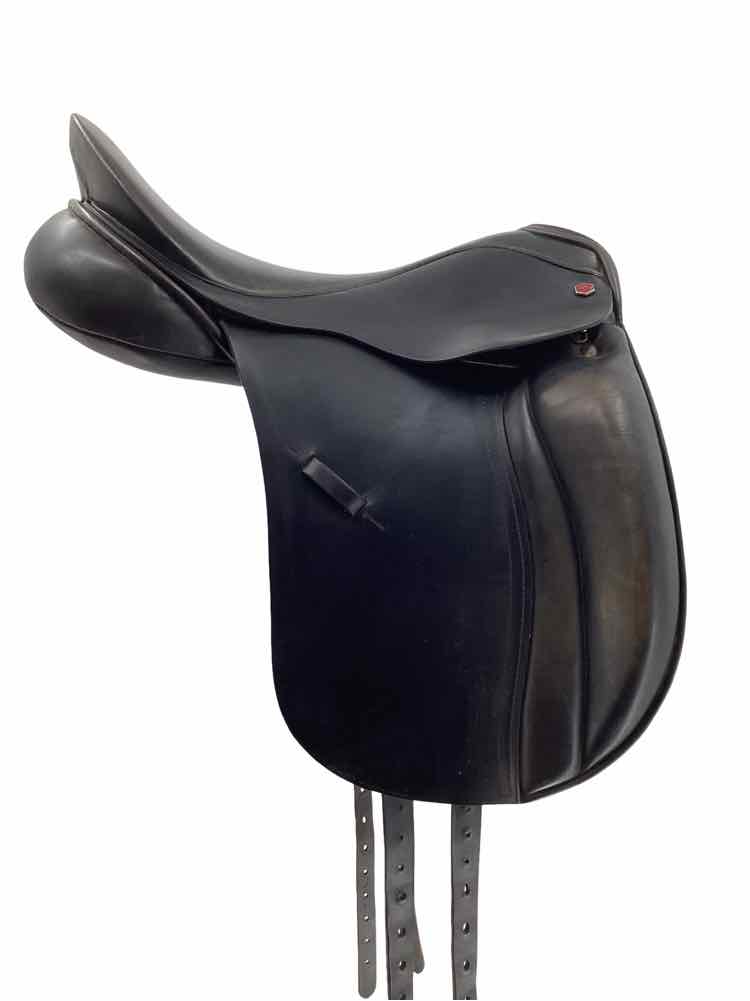 17.5" Albion used dressage saddle B