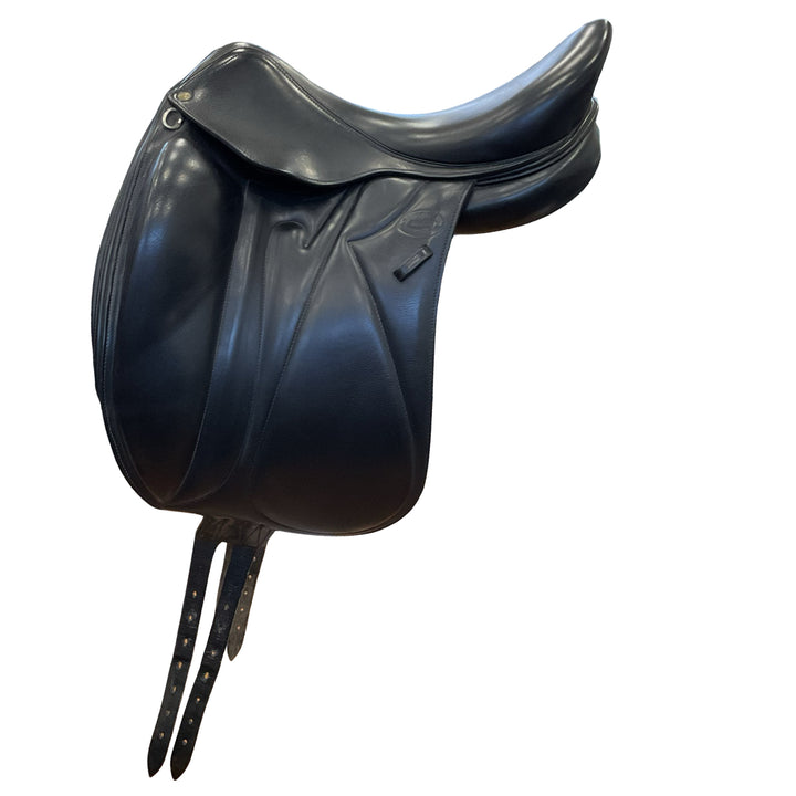 17.5" Devoucoux Makila Medium Used Dressage Saddle