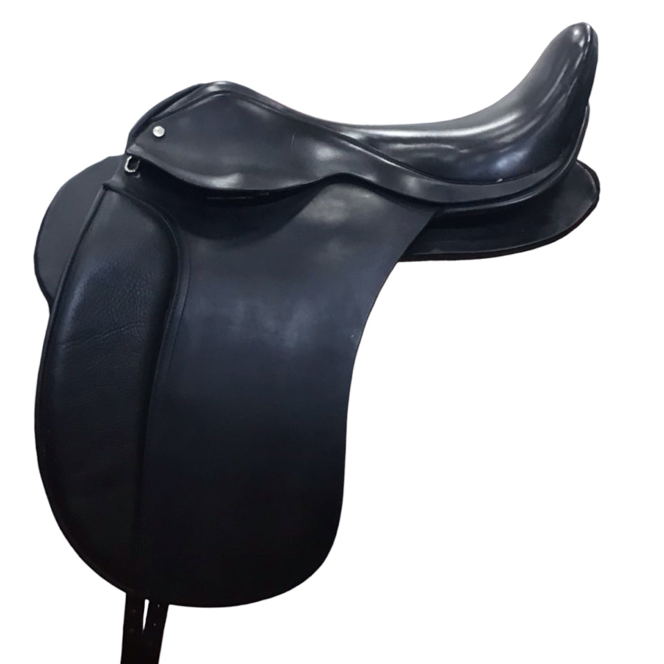 18" American Flex Adjustable Dressage Style Endurance Saddle - H