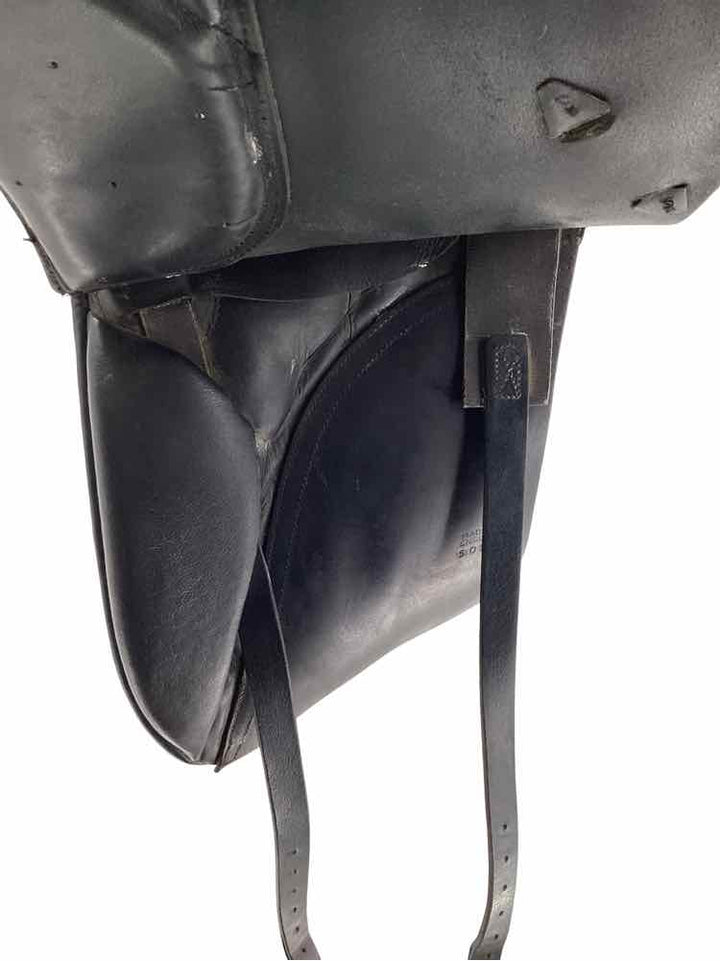 Rembrandt used dressage saddle B