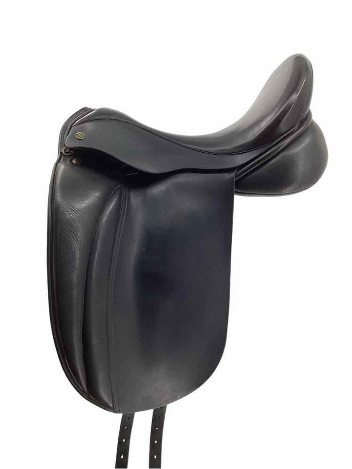 17.5" J Hulsebos used dressage saddle B Has Cover