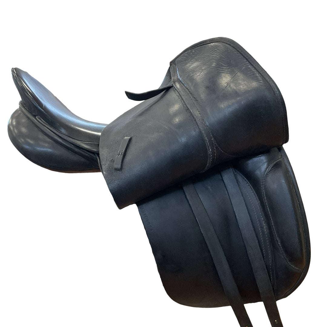 17.5" County Competitor Med/Wide Used Dressage Saddle - H