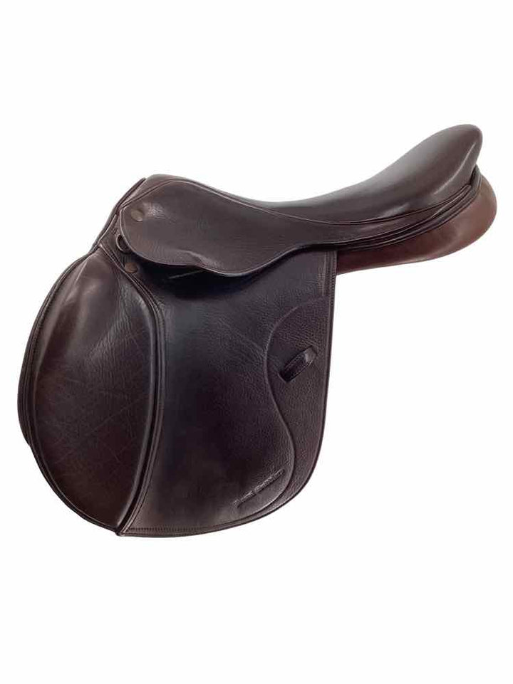 18" Beval used close contact saddle B