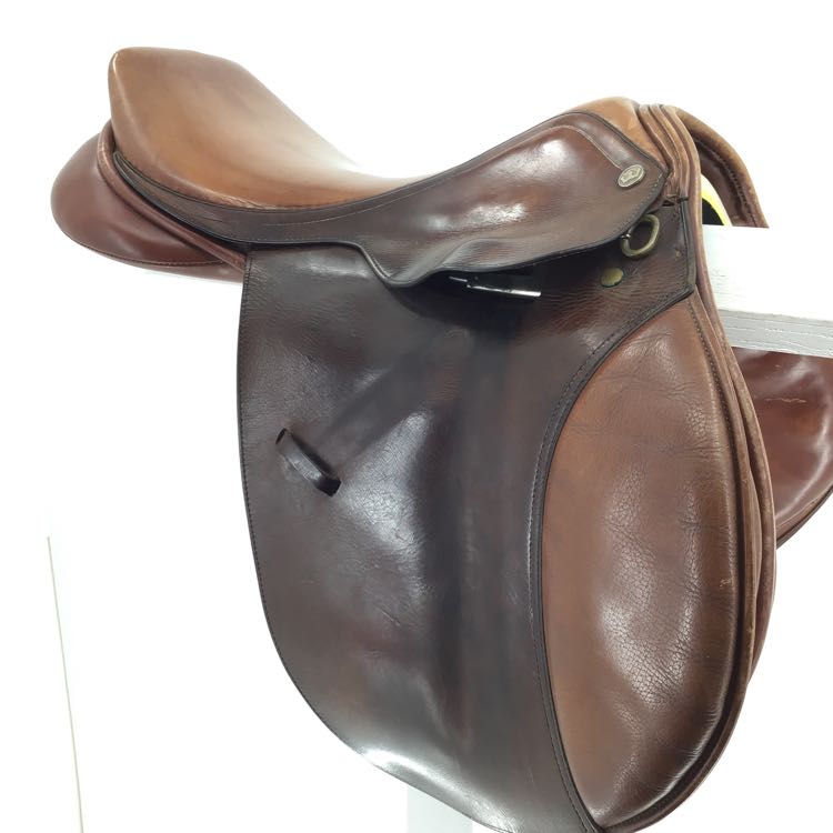 17.5" Crown used close contact saddle B