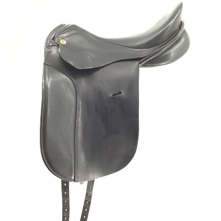 17" Karl Niedersuss Olympia used dressage saddle B