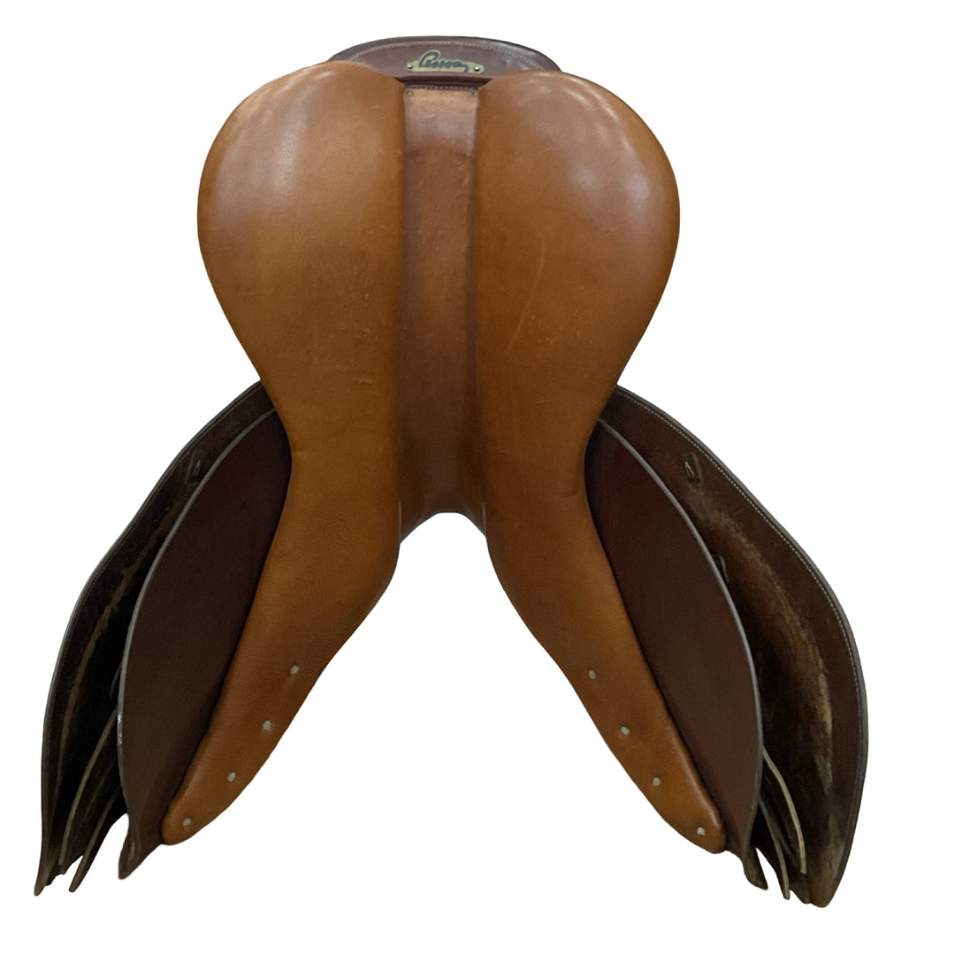 17" Pessoa AMO Wide Used Hunter/Jumper Saddle