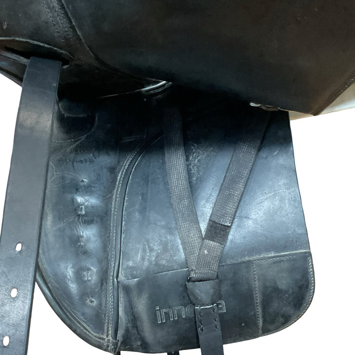 18.5" Bates Innova Adjustable Used Dressage Saddle