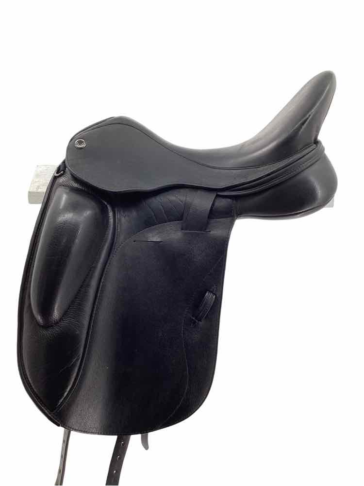 17.5" Veritas used dressage saddle B