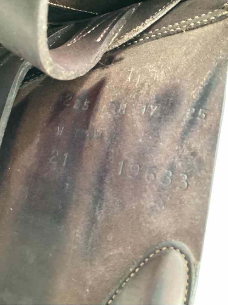 17" Butet used close contact saddle B