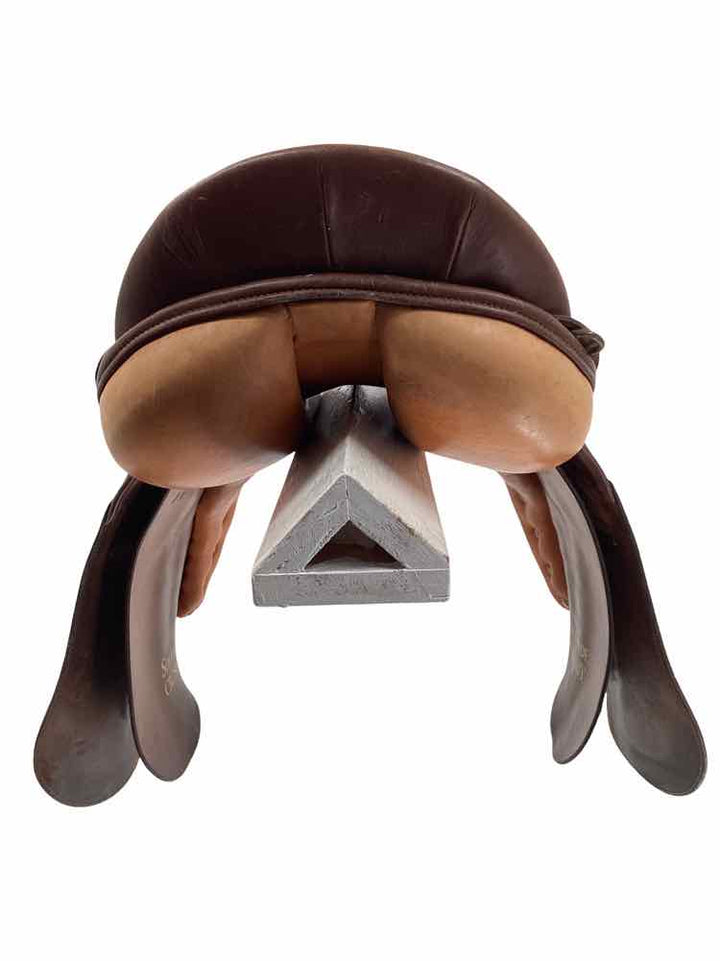 17" Crosby all purpose used saddle
