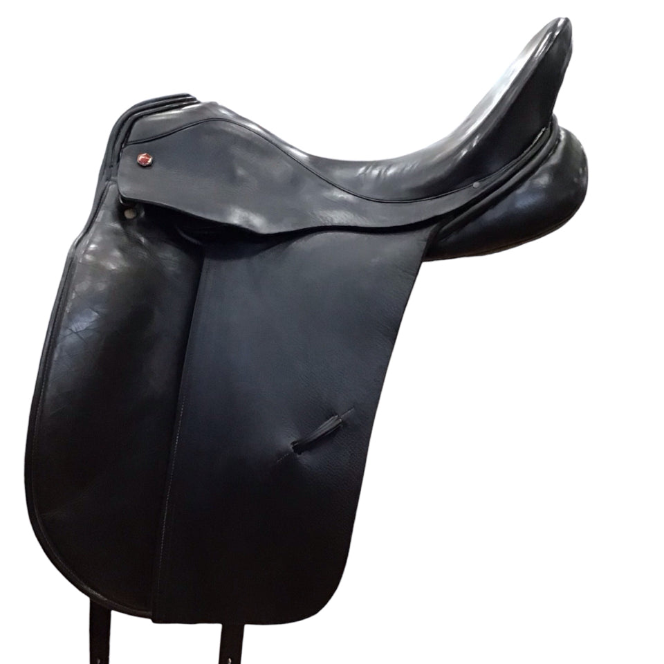 17" Albion SLK Medium/Wide Used Dressage Saddle - H