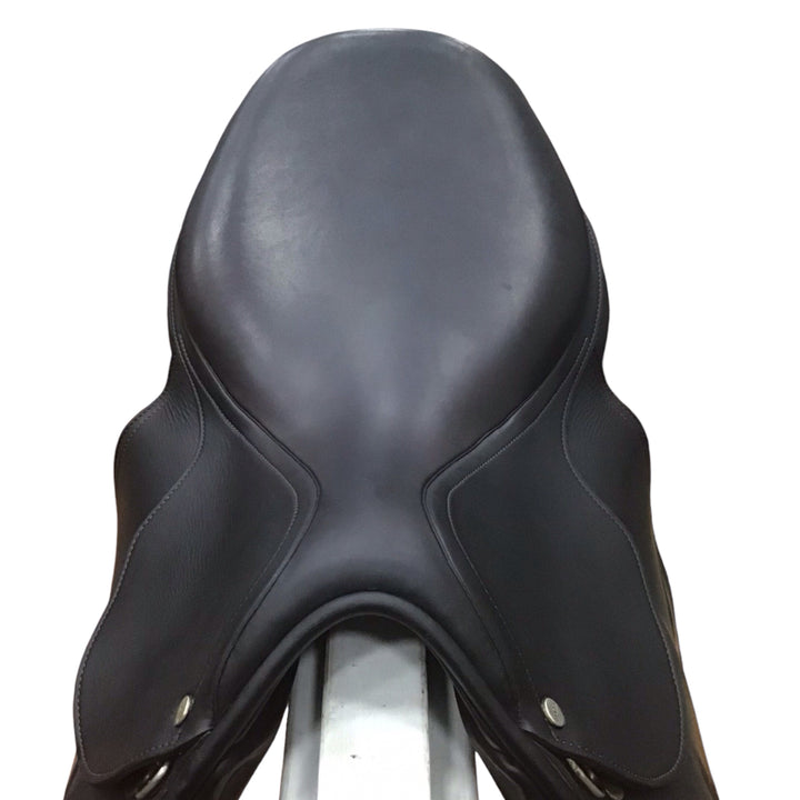 17.5" Macel Samba Medium Used Dressage Saddle - H