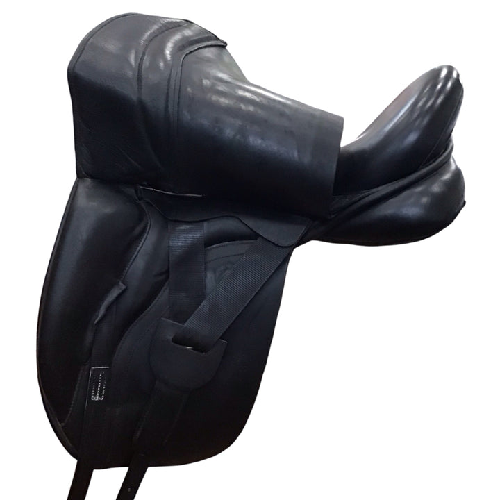 17.5" Hulsebos Dress CC Med/Wide Used Dressage Saddle - H
