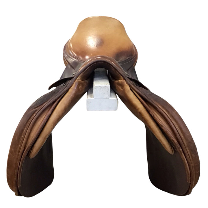 17.5" Dominus Medium Used Hunter/Jumper Saddle - H