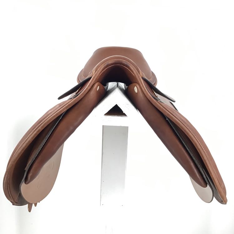 16.5" Hadfield saddlery used M tree close contact saddle B