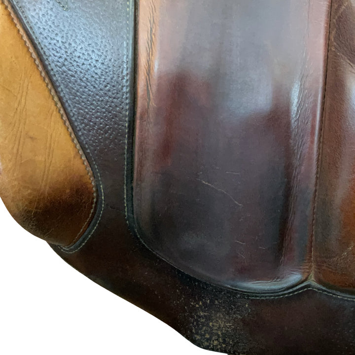 CWD SE09 17.5" Medium Used Hunter/Jumper Saddle