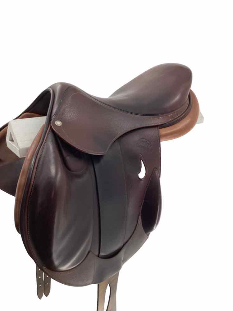 16.5" Devoucoux used mono flap saddle
