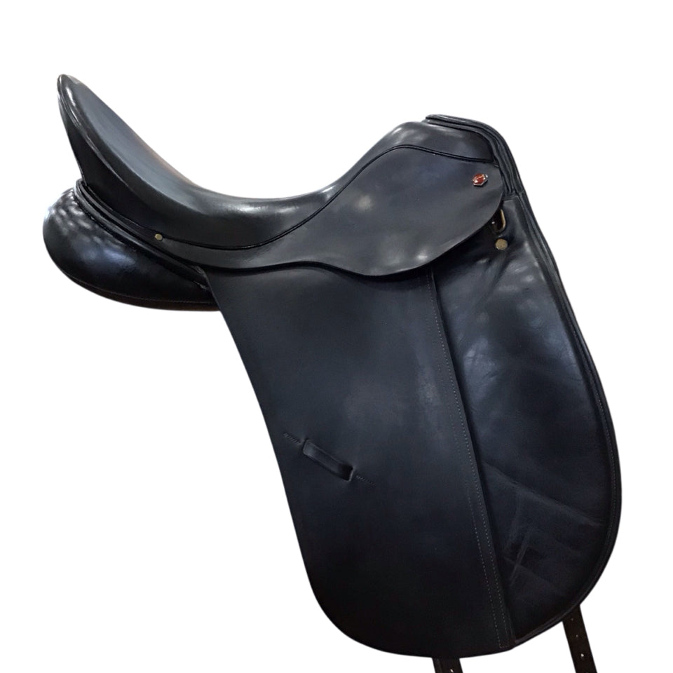 17.5" Albion SLK Medium Used Dressage Saddle - H