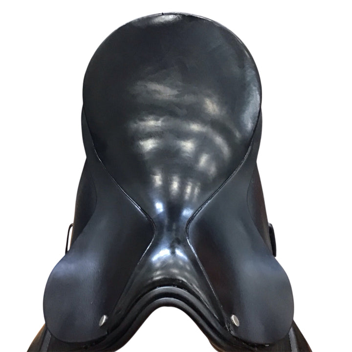 16.5" County Competitor No.3 Fit Med/Wide Used Dressage Saddle