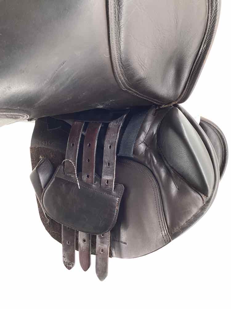 18" Hastilow Concept adjustable set wide used close contact saddle B