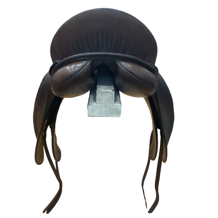 17" Schleese Robert Dover Medium Used Dressage Saddle