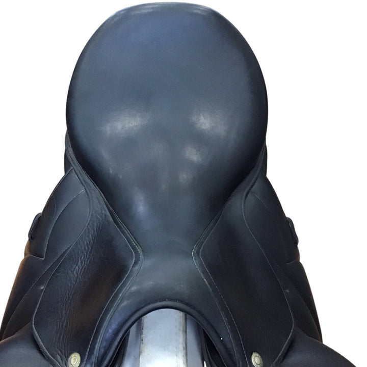 18" Devoucoux Makila Medium Used Dressage Saddle - H