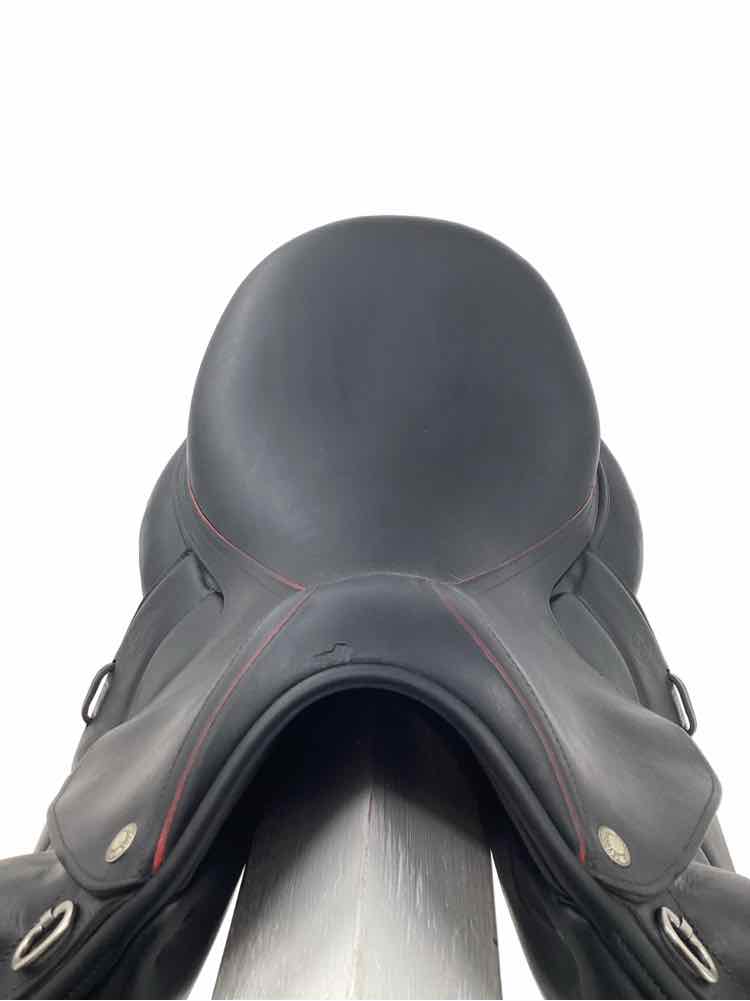 18" Devoucoux Makila S used Mono flap dressage saddle with cover