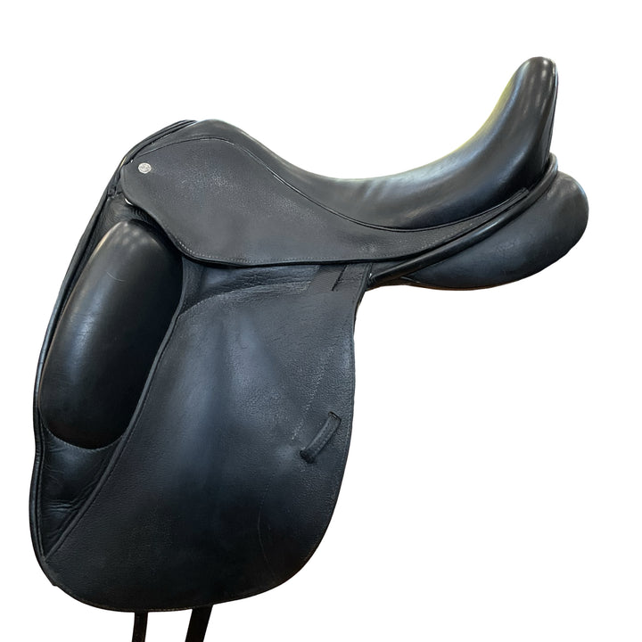 17.5" Custom Saddlery Icon Flight Med/Narrow Used Dressage Saddle