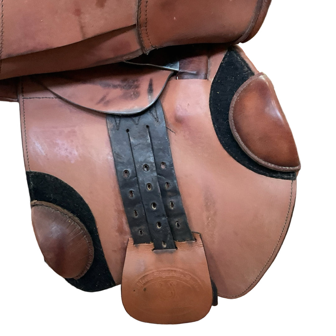 18" Schleese Eagle Size 3 Med/Wide Used Hunter/Jumper Saddle