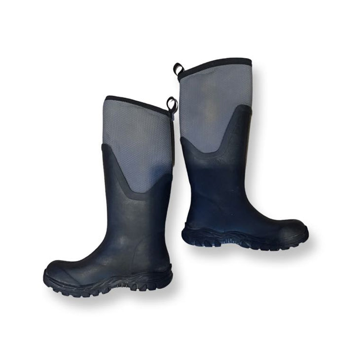 MUCK BOOT COMPANY 7 Arctic Adventure Tall Boots USED B