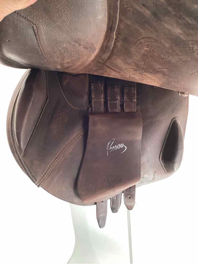 17.5" Pessoa used close contact saddle