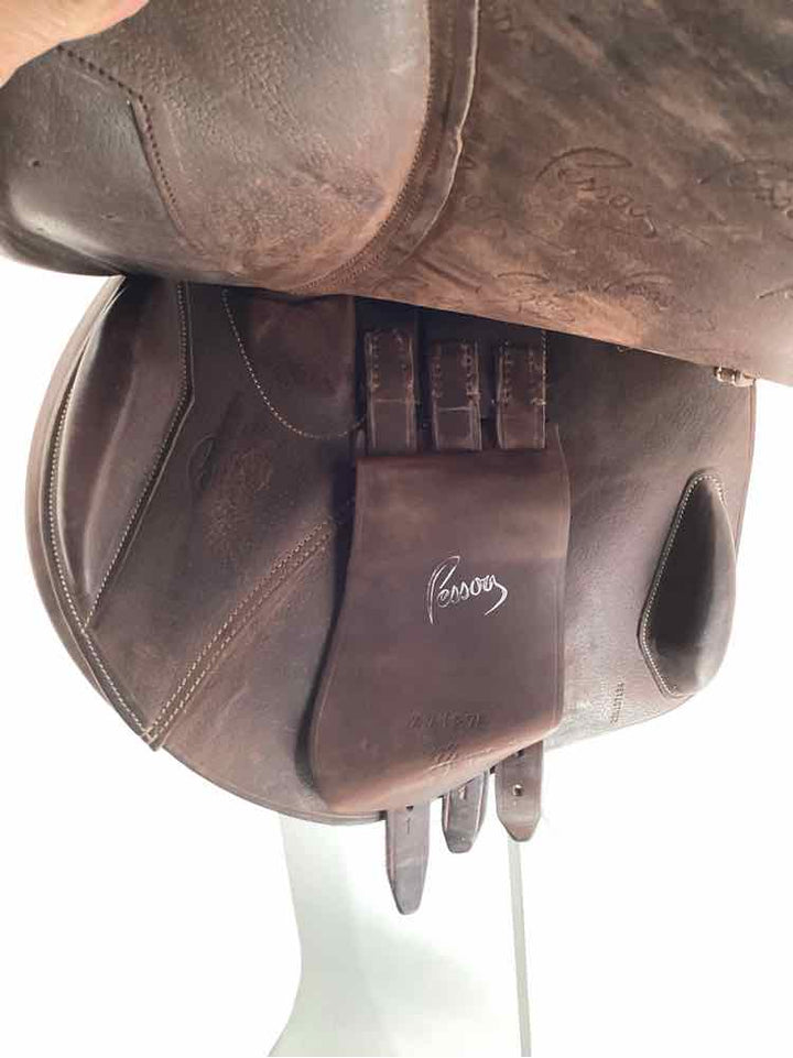 17.5" Pessoa used close contact saddle