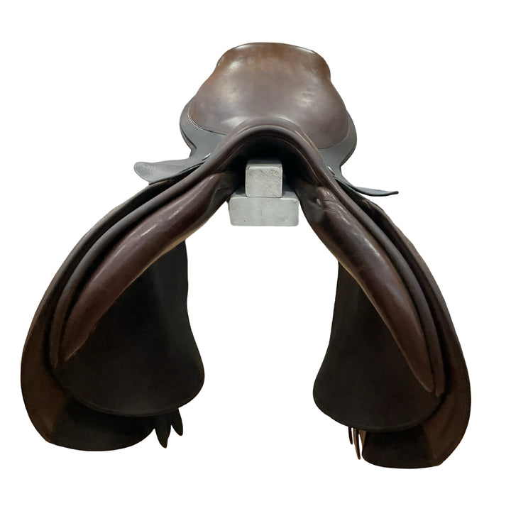 19" Beval LTD Medium Used Hunter/Jumper Saddle