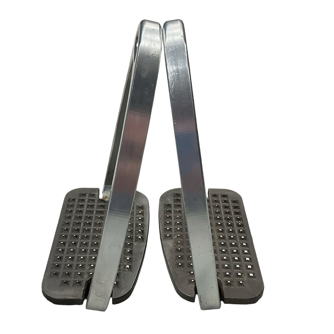 Stubben Maxi Grip Stirrup Irons Used