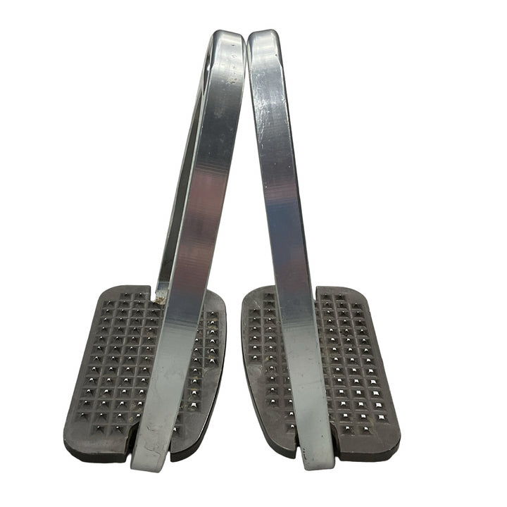 Stubben Maxi Grip Stirrup Irons Used