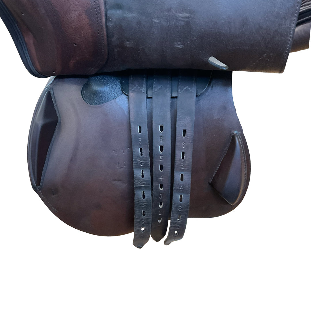 17" Equiline Scott Stewart Wide Used Hunter/Jumper Saddle
