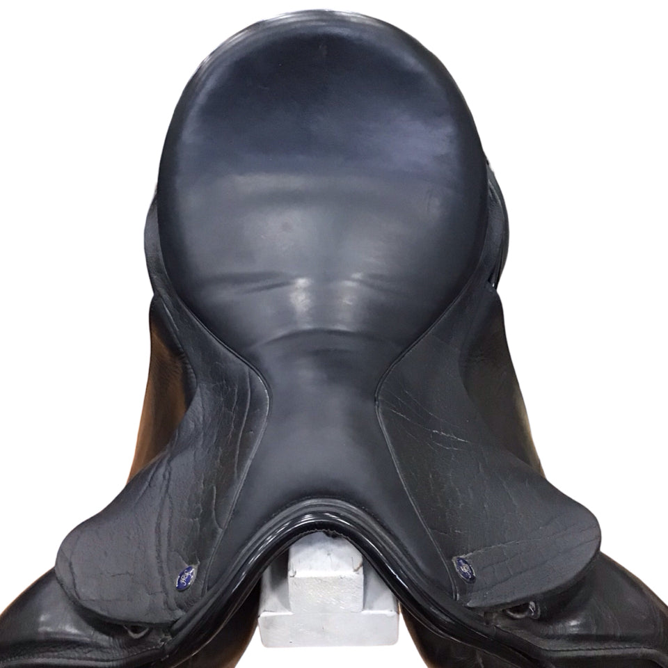 17" Hulsebos Wb4 Medium Wide Used Dressage Saddle - H