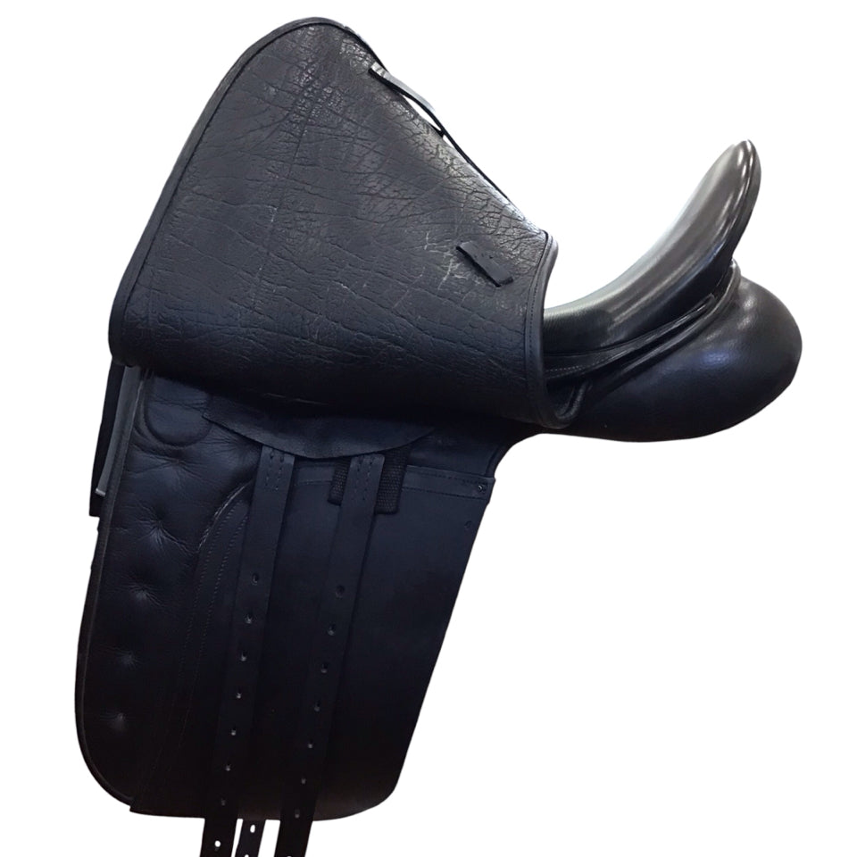 17" County Perfection Narrow Used Dressage Saddle - H