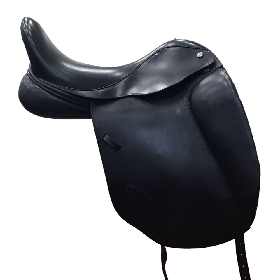 18" TAKT TSD-43 Wide Used Dressge Saddle - H